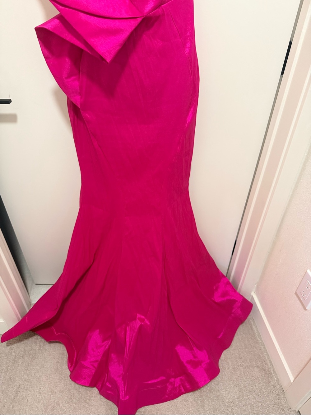 Strapless fuchsia Mermaid Gown - Picture 2 of 9